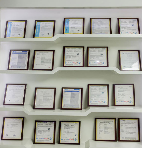 电源适配器 电源适配器