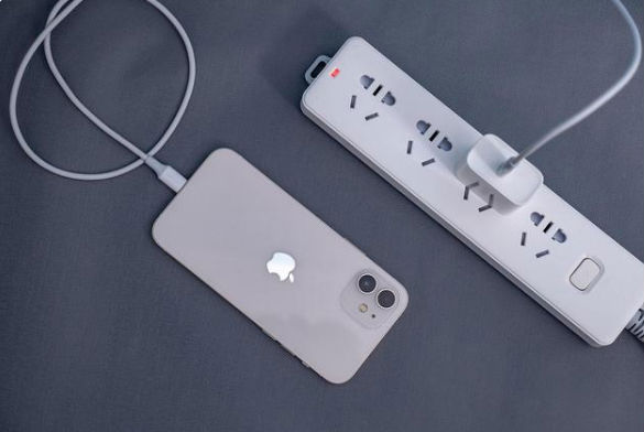 电源适配器 电源适配器