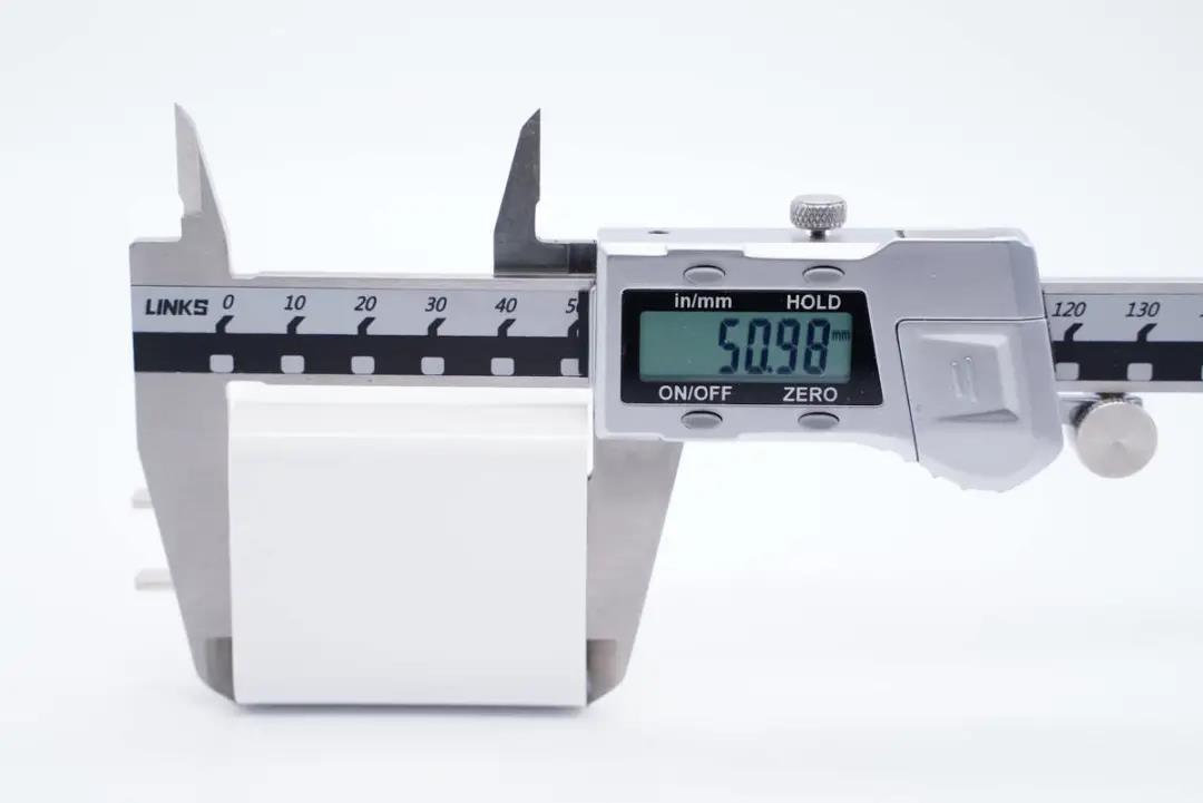 电源适配器 电源适配器