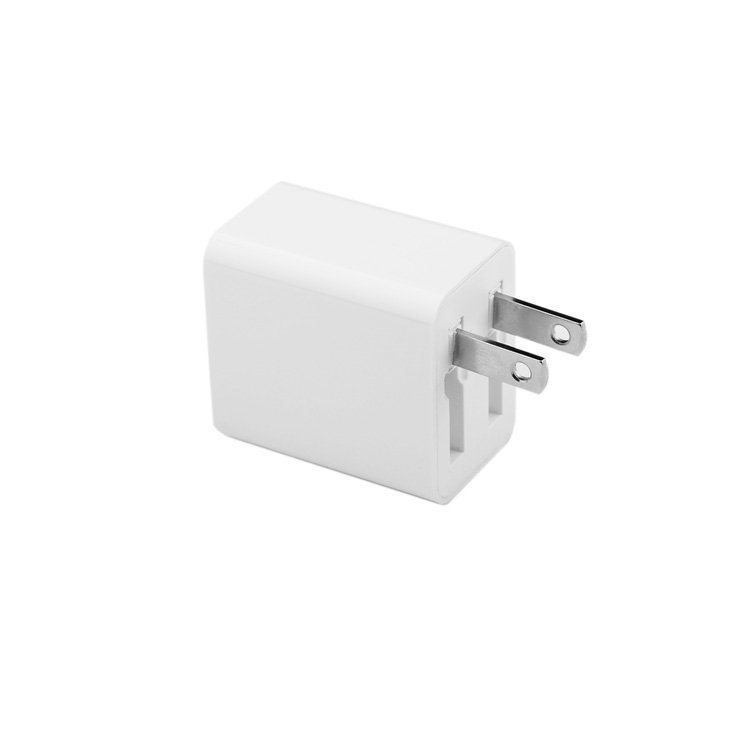 5V2.4A UL USB charger white